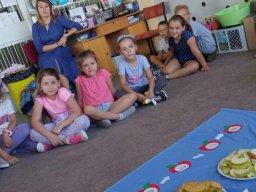 b_1024_768_0_00_images_2023_2024_Swietlica_jablko_383340469_780740823853868_7217502924026106528_n